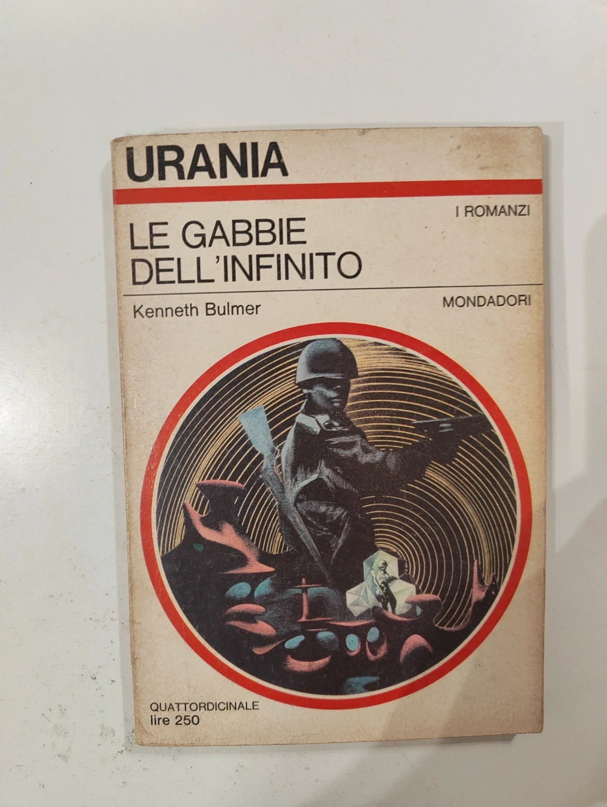 Urania 478 Le gabbie dell'infinito - Kenneth Bulmer