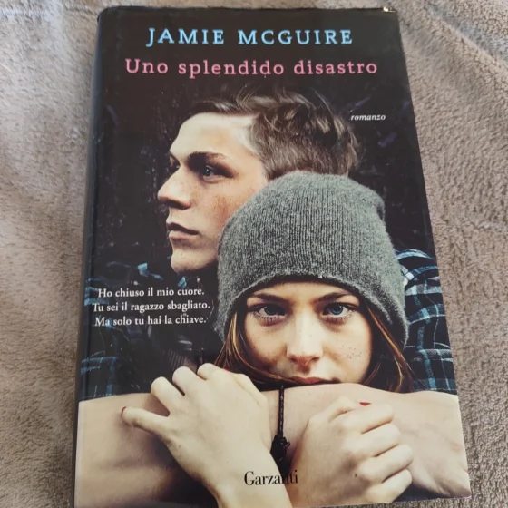 Uno splendido disastro Jamie McGuire Garzanti 2013