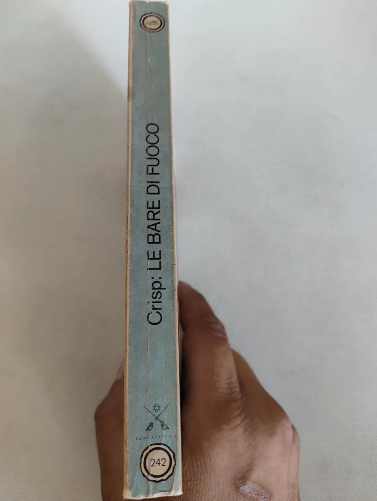 Le bare di fuoco Robert Crisp Longanesi Pocket