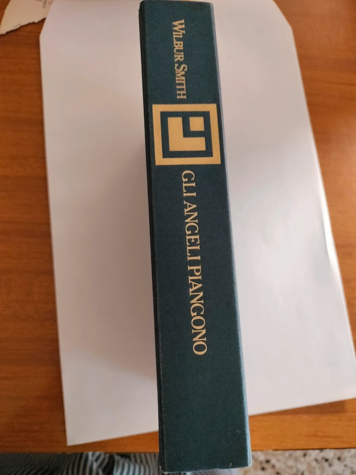 Wilbur Smith. Gli angeli piangono