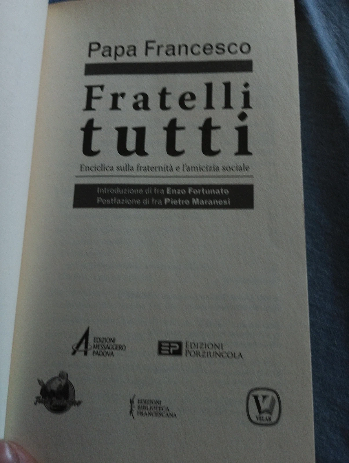 libro fratelli tutti papa francesco enciclica religione parola e tradizione