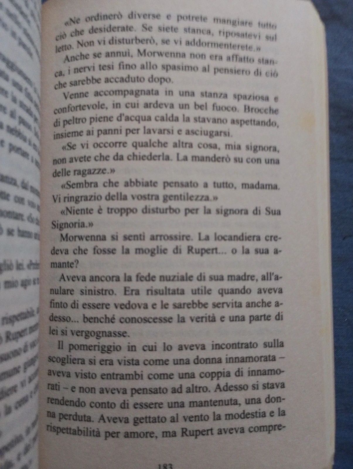 Libro "Il tocco di uno sconosciuto" - Anne Herries (I Grandi Romanzi Storici)