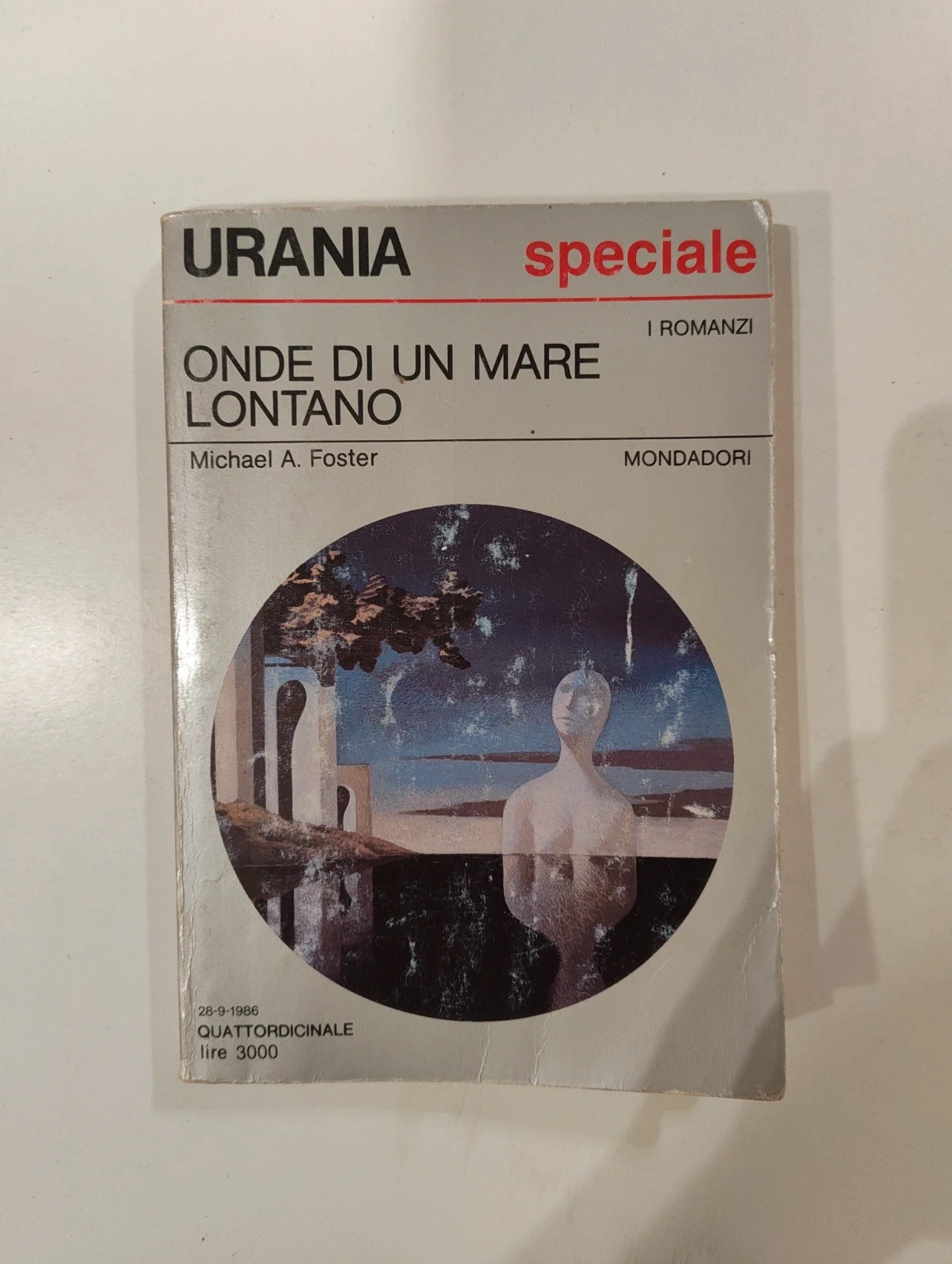 Urania 1032 Onde di un mare lontano Michael A. Foster