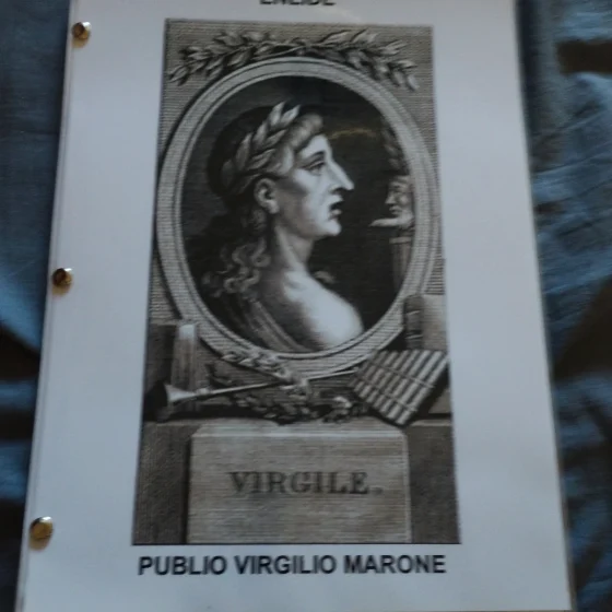 Libro "Eneide / Opere" - Publio Virgilio Marone (Classico Latino)